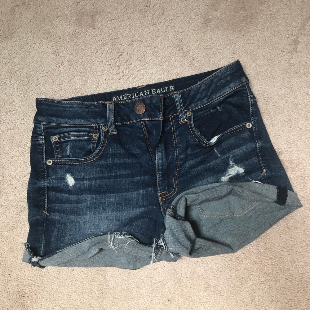 American Eagle Low Rise Shorts